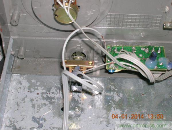 巧奪天工！大神利用山寨功放為高性價比逆變器"穿新衣"