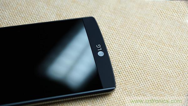 業(yè)界良心 LG V10 評測:剛毅、冷峻，不失人性化