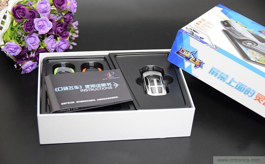 虛擬與現(xiàn)實相結(jié)合的飛車游戲，讓你體驗速度與激情的碰撞！