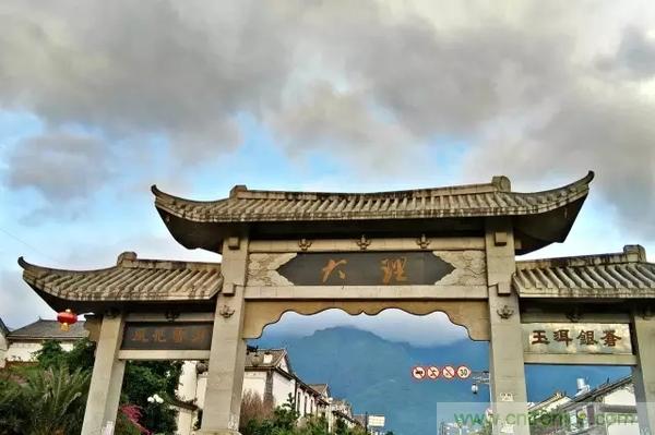 手機單鏡頭和雙鏡頭設(shè)計有什么區(qū)別？