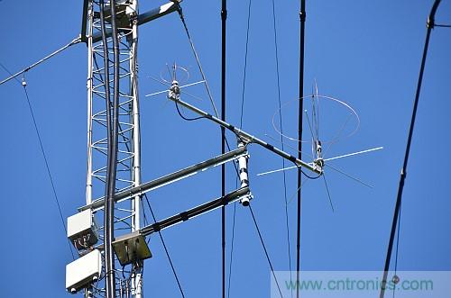 波音787天線布局太夸張？汽車天線復(fù)雜度正逐步接近