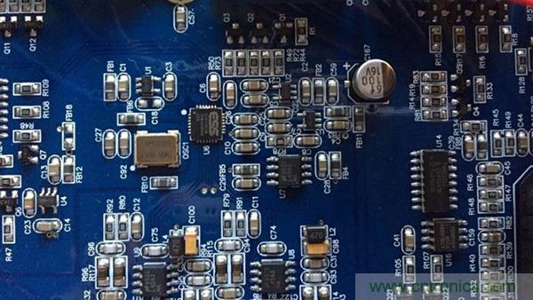 如何&ldquo;布局&rdquo;電路上的貼片電容才會(huì)降低寄生電感？