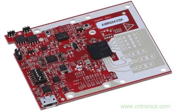 封裝集成天線技術(shù) - 簡化汽車座艙內(nèi)雷達傳感器設(shè)計！