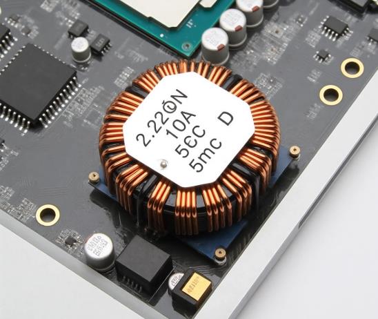 功率電感四重奏：從筆記本到光伏，解析能效升級的隱形推手